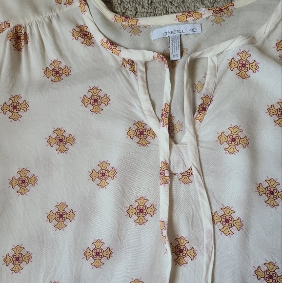 PacSun O'Neill Flare Sleeve Sheer Flowy Blouse - Picture 3 of 6